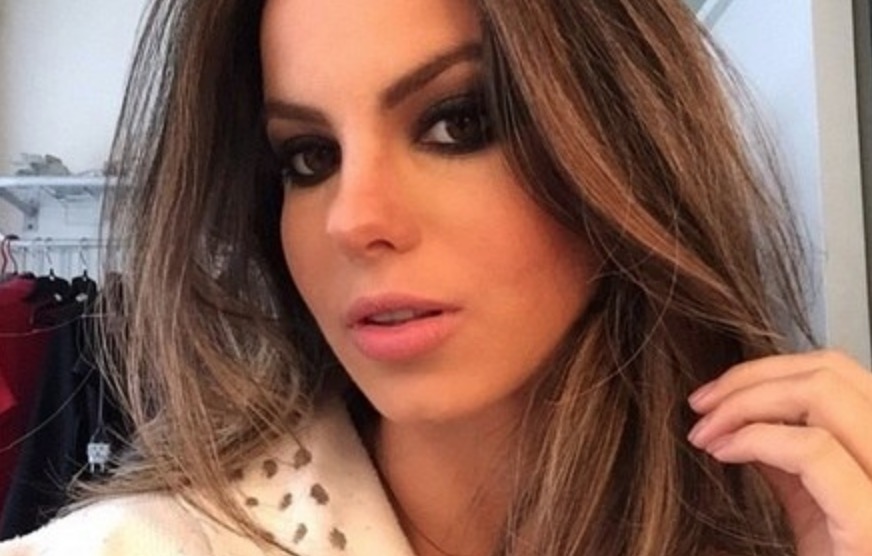 Sthefany Brito desabafa sobre morte do pai: 'dói pensar no tempo que eu não alcancei!'