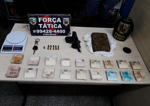 Em Manaus, ‘trio perigo’ é preso com drogas, arma e mais de R$ 11 mil em carro de luxo