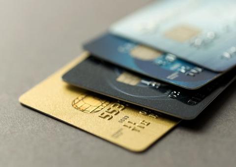 Gasto com cartão de crédito no exterior será calculado em real do dia da compra