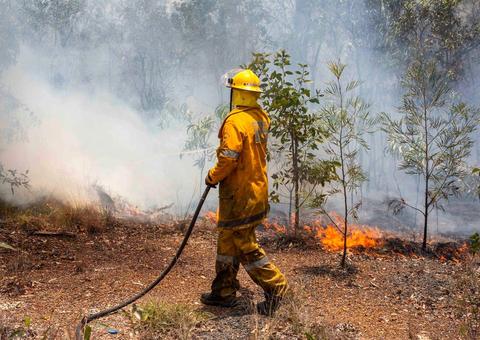 Incêndios na Austrália obrigam 8 mil a deixarem suas casas