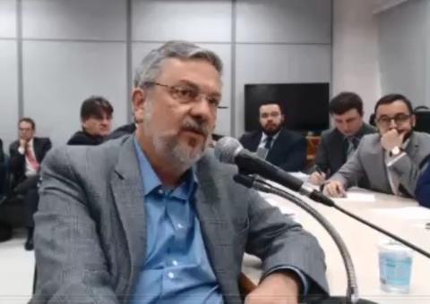 TRF-4 forma maioria por domiciliar a Palocci; Dirceu tem pena mantida