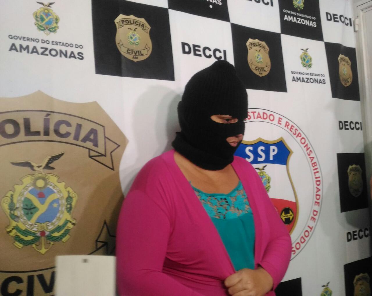 Filha é presa por roubar e depredar casa da mãe idosa em Manaus