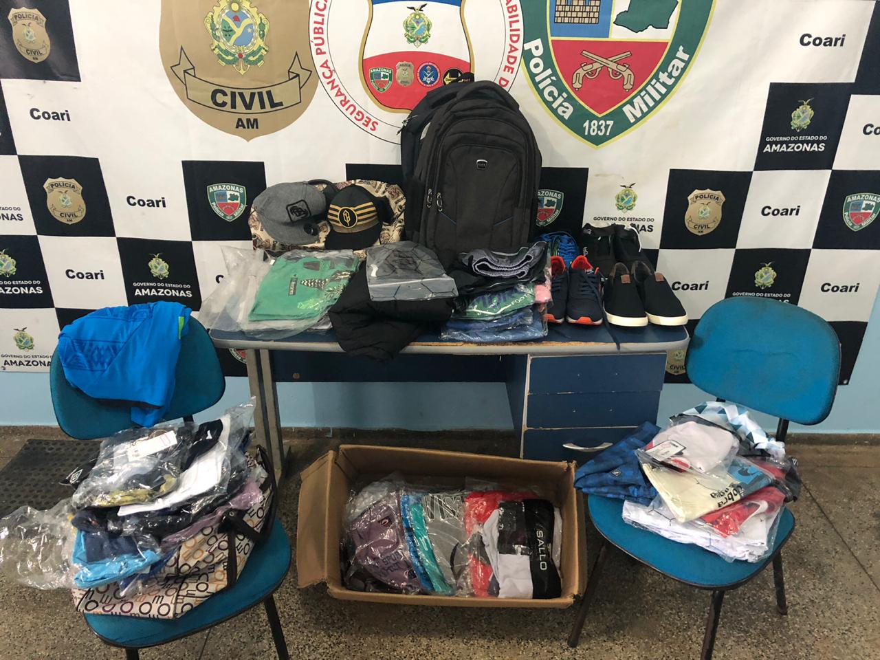 Polícia recupera mercadoria roubada em loja e prende dupla suspeita de tentativa de latrocínio no Amazonas 