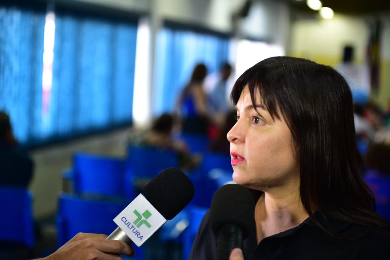 Registros de feminicídio caem e delegada dá orientações para mulheres em Manaus
