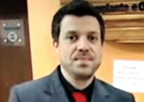 Dentista suspeito matar concorrentes que o levaram a falência é preso 