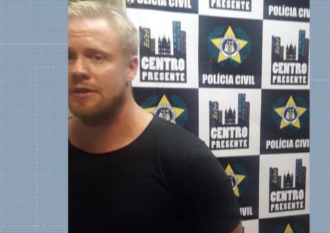 Norueguês preso por assédio em ônibus diz que não conseguiu se controlar