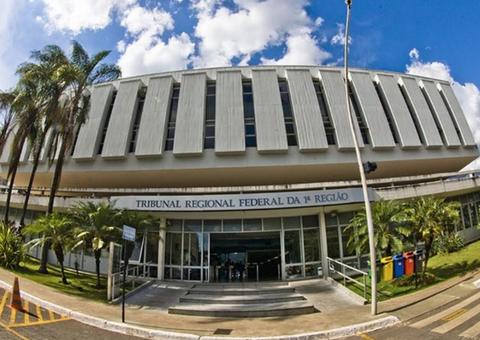 Justiça Federal bloqueia R$ 487 mil em bens de ex-prefeito no Amazonas 