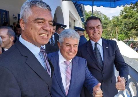 Após fala de Macron, Bolsonaro diz que 'sujeição automática' ao exterior está fora de cogitação