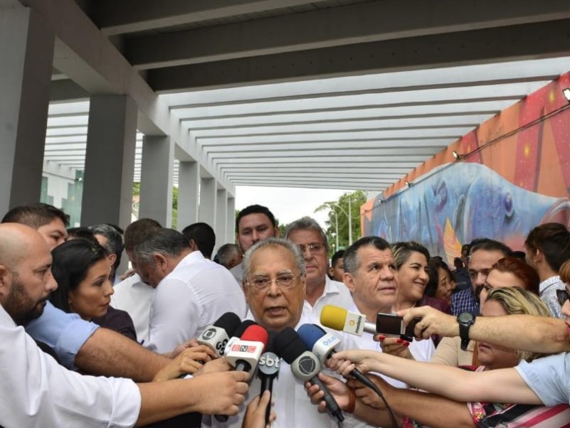 Segunda parcela do 13º salário será paga em dezembro, afirma Amazonino 