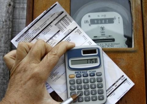 Conta de luz não terá cobrança extra em dezembro, anuncia Aneel