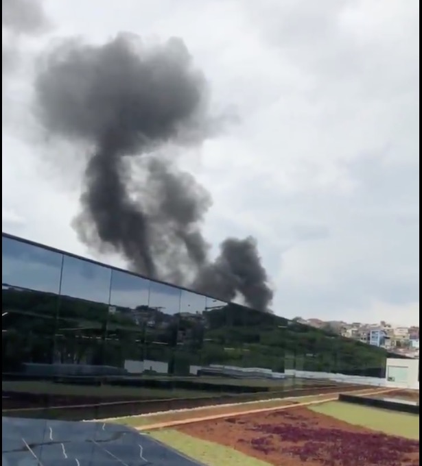 Queda de avião deixa 2 mortos e 12 feridos