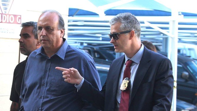 PF investiga grupo de Cabral e Pezão até por cobrar propina para asfaltar cidades 