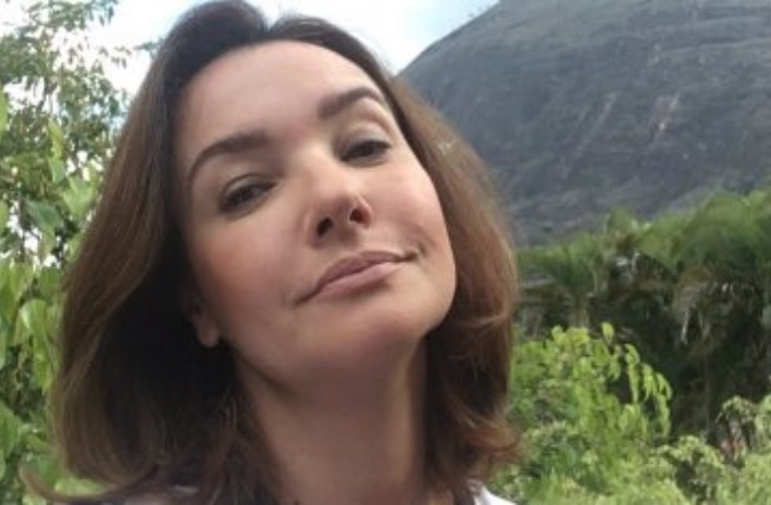 Ex-jornalista do SporTV revela assédio sexual de jogador: ‘passou a mão no meu peito’