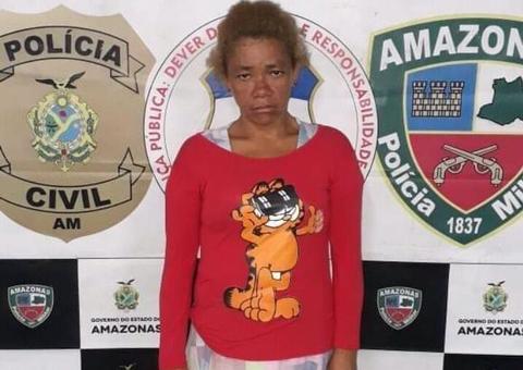 Presa mulher suspeita de matar colega por causa de sutiã em feira de Manaus