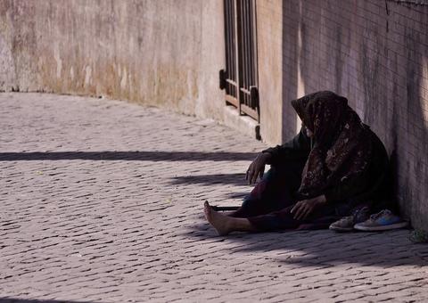 Com a crise, pobres ficam ainda mais pobres no Brasil, mostra pesquisa do IBGE