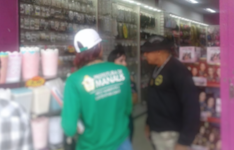 Operação-surpresa interdita uso de som em lojas do Centro