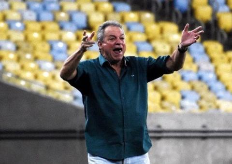 Oposição do Flamengo confia em proposta financeira para ter Abel, mas não se vê refém