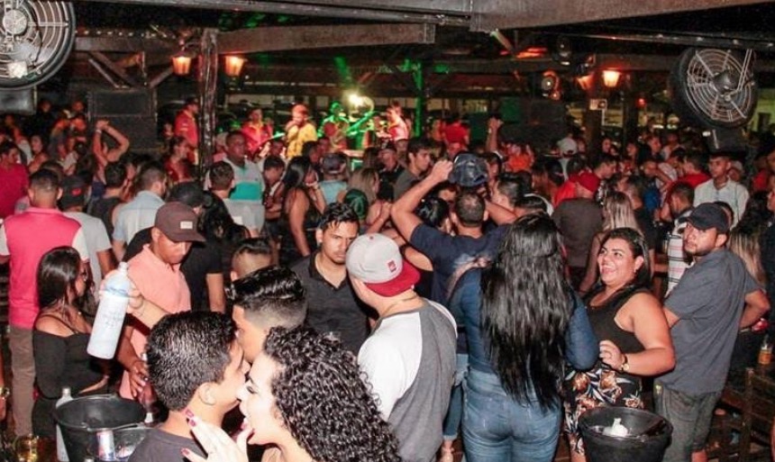 Forró agita noite de sexta no Alambique