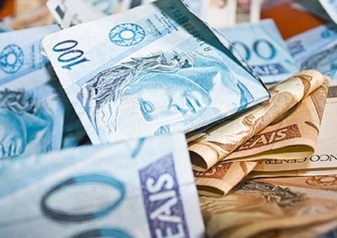 Prefeitura paga segunda parcela do 13º salário nesta sexta-feira