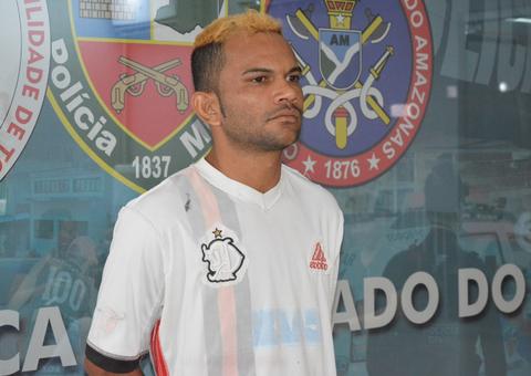 Polícia prende homem suspeito de assaltar barbearia em Manaus 