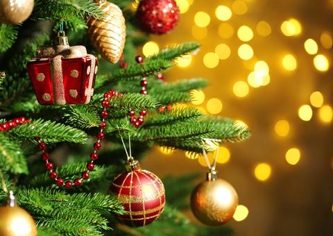 Natal dos Sonhos arrecada presentes para crianças e idosos de Manaus