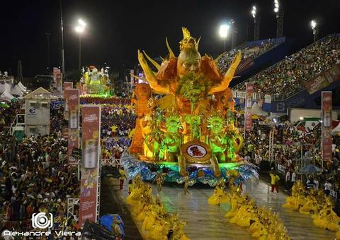 Noite das Musas agita noite de sexta na Ponta Negra