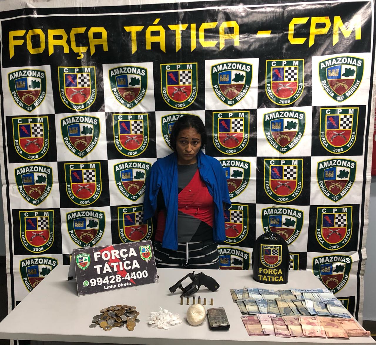 Em Manaus, 'tia da droga' pula muros de casas para tentar escapar da polícia