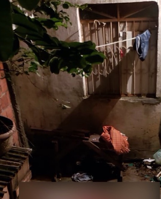 Perseguido a pé por trio, rapaz é morto a facadas em Manaus