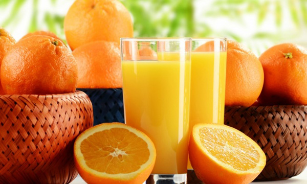 Um copo de suco de laranja por dia reduz risco de perda de memória