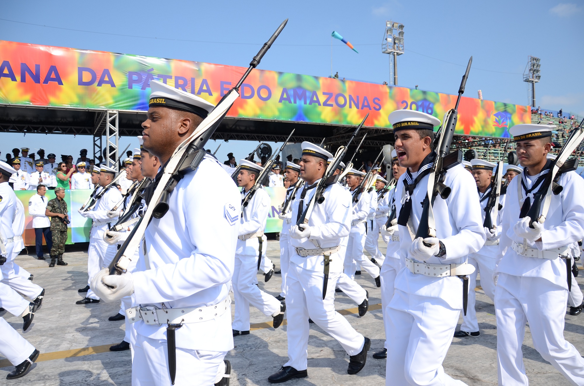 Inscrições para PSS da Marinha com salários de R$ 3,6 mil encerram amanhã