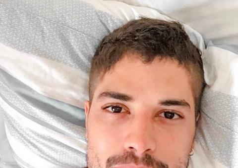 Douglas Sampaio vai ser pai e namorada não é a mãe da criança