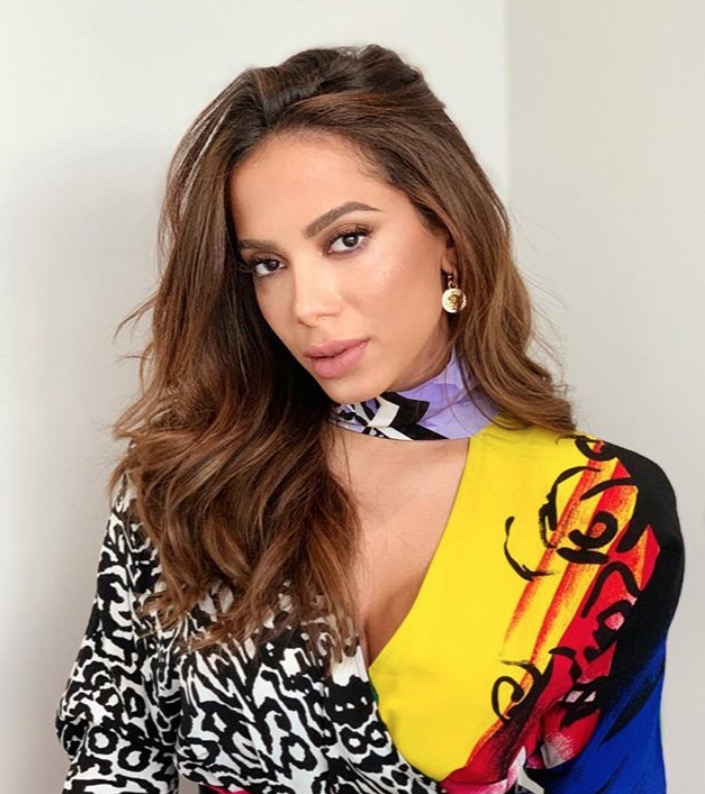 Fotos entregam que Anitta tem circulado discretamente com novo affair. Veja