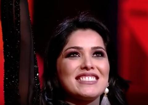 Apresentadora amazonense solta a voz e arranca elogios no 'Canta Comigo Especial', da Record