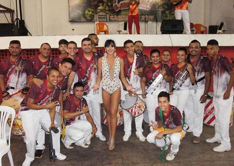 A Grande Família promove arrastão e apresenta fantasias para o carnaval 2019