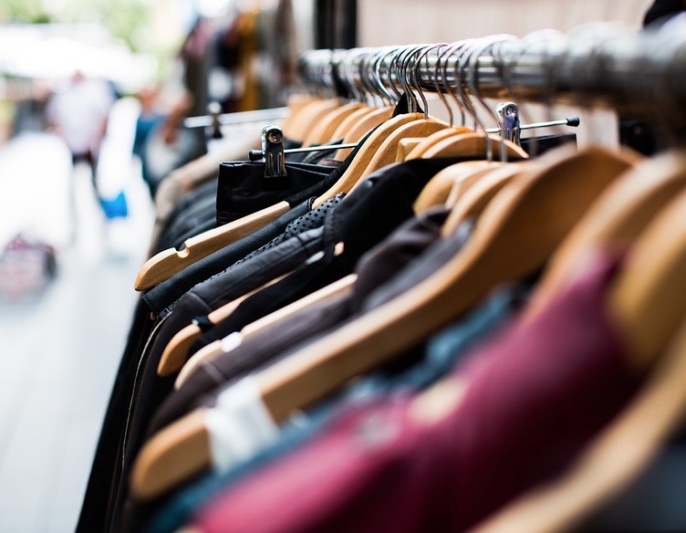 Esquenta de Natal: Bazar da Rayana oferta produtos a partir R$ 1,99 