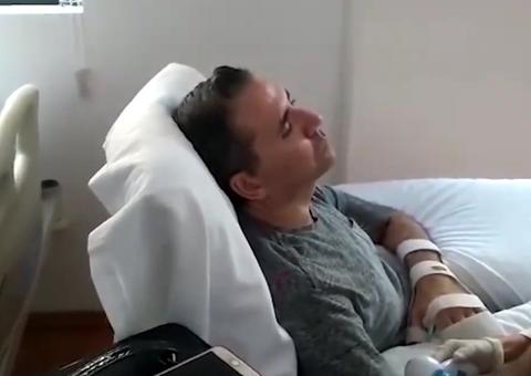 Sabino Castelo Branco recebe alta de hospital após mais de 1 ano internado