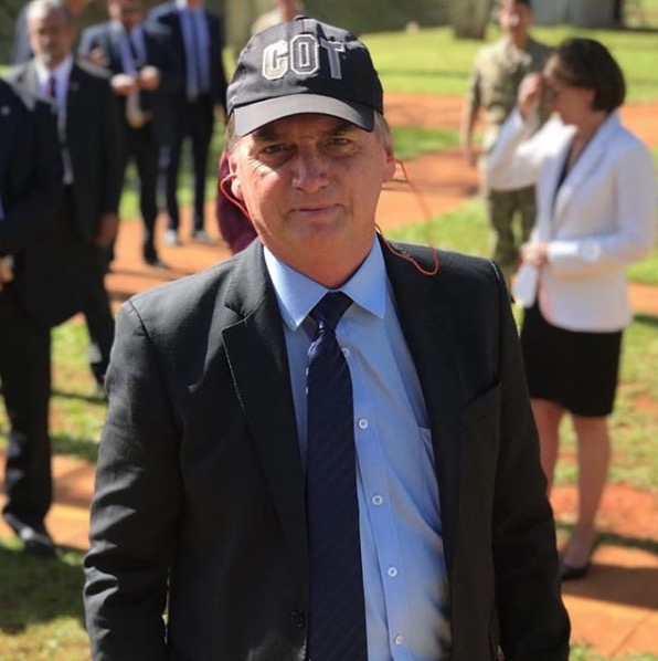 Bolsonaro marca nova cirurgia para 28 de janeiro