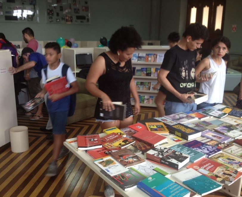 Última 'Feira de Troca de Livros e Gibis' do ano será realizada neste domingo