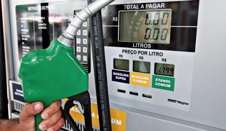 Petrobras anuncia aumento no preço médio do diesel até o final do ano 