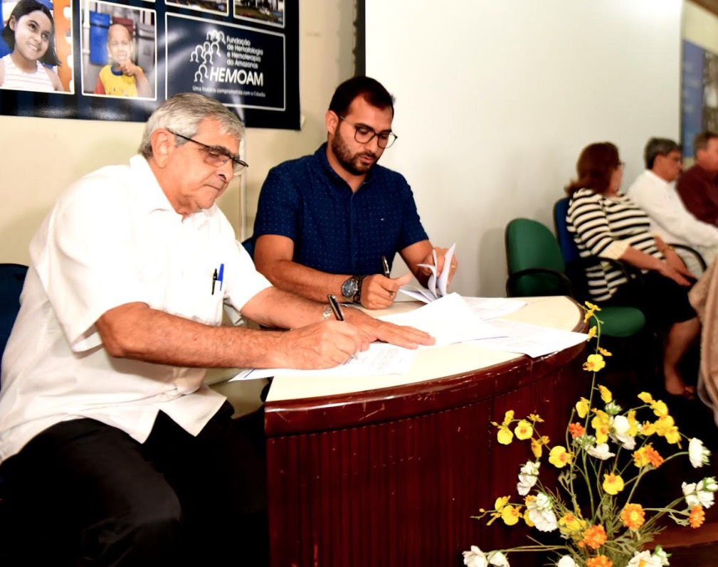 Hemoam assina contrato para retomada das obras de Hospital do Sangue