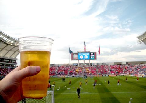  Vai ter cerveja? Bebida alcoólica pode ser proibida na Copa do Mundo de 2022