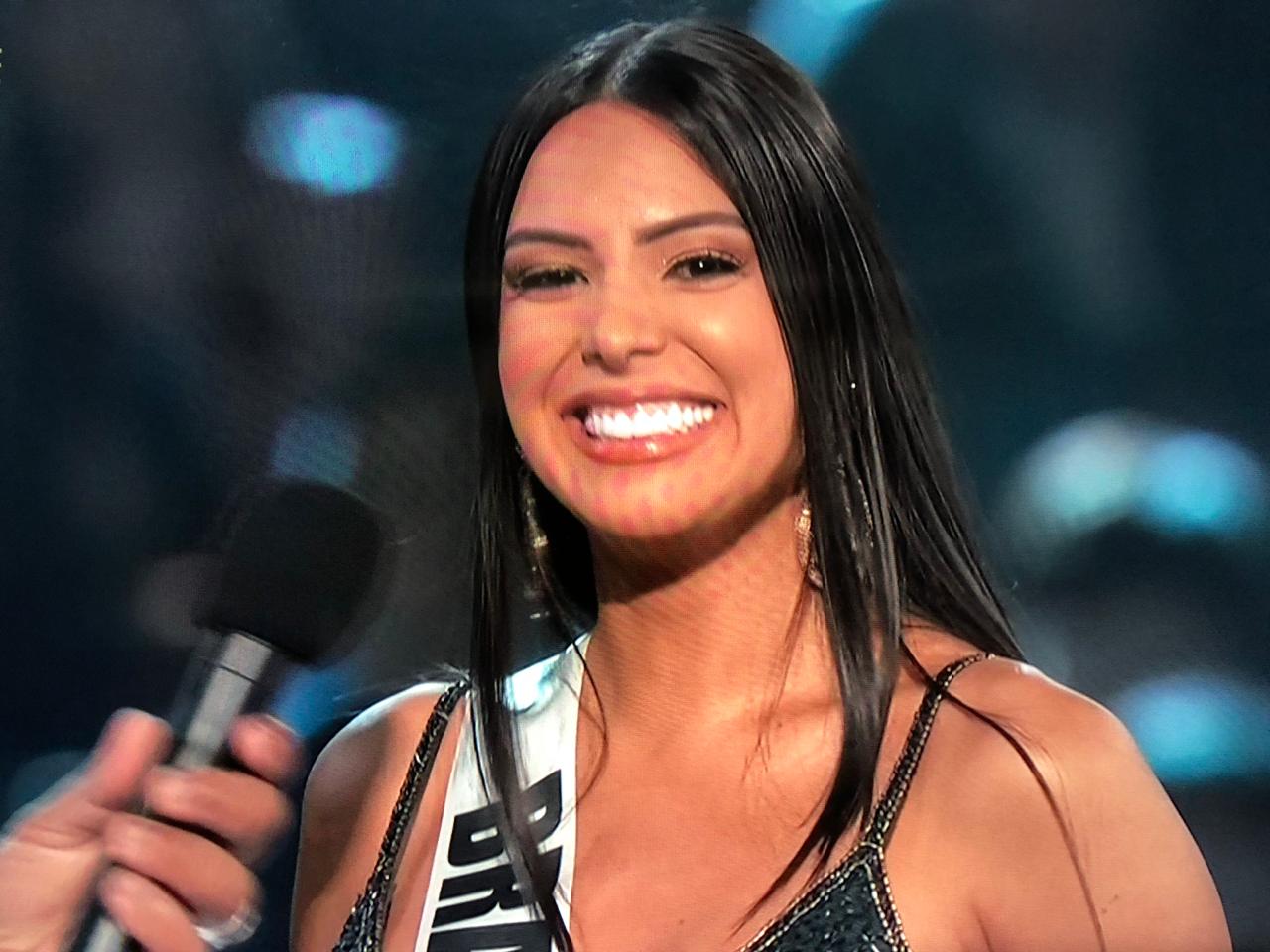 Amazonense Mayra Dias entra para o Top 20 do Miss Universo