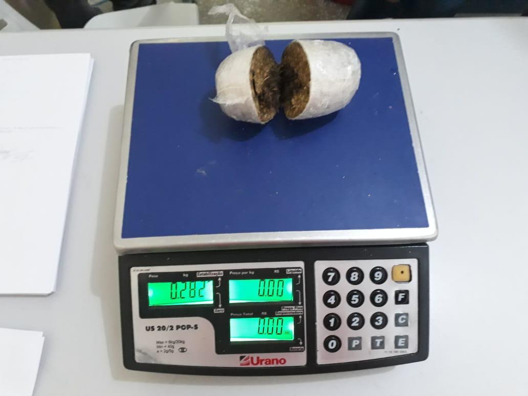 Mulheres são presas em flagrante ao tentarem entrar com drogas no CDPM