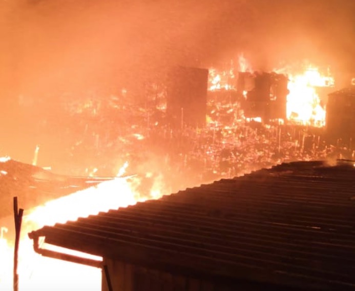 Prefeito decreta estado de calamidade após tragédia no Educandos