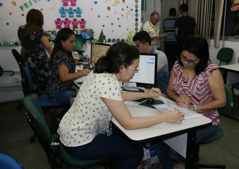 Convocados no concurso da Semed começam a entregar documentação