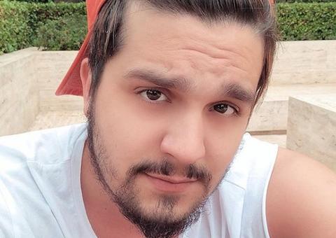 Luan Santana ajuda vítimas de incêndio no Educandos: 'eu me comovi'