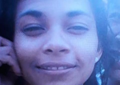 Jovem sai de casa com filho de 2 anos e desaparece em Manaus