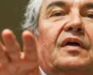 Um ministro engolido no jantar