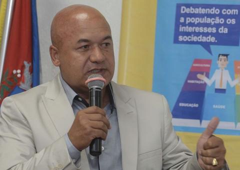 Secretário de Transportes é assassinado a tiros na madrugada