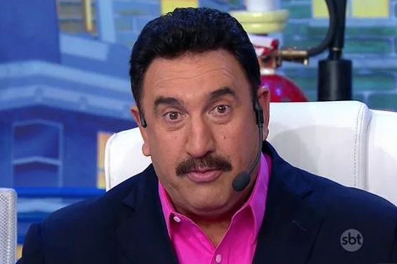 Ratinho propõe casamento entre Thammy e Pabllo Vittar e é detonado 